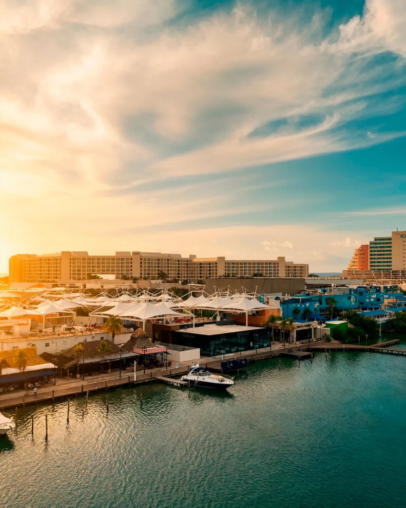 Cancun Lighthouse Marina photos