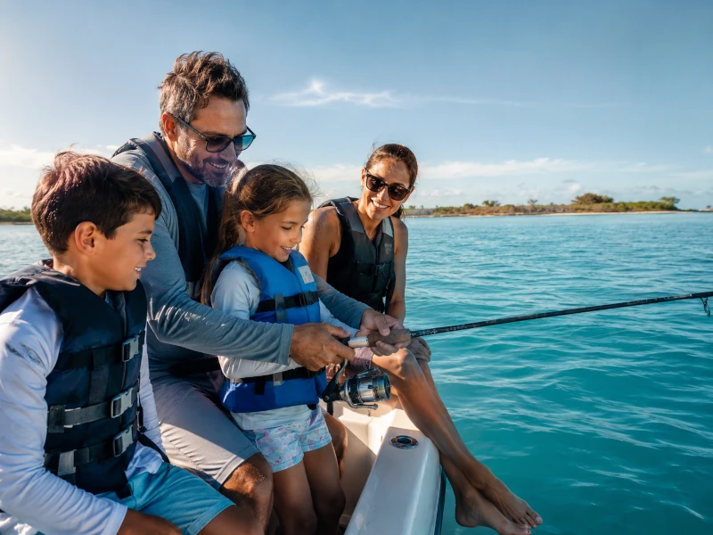 A family at Cancun fishing charters
